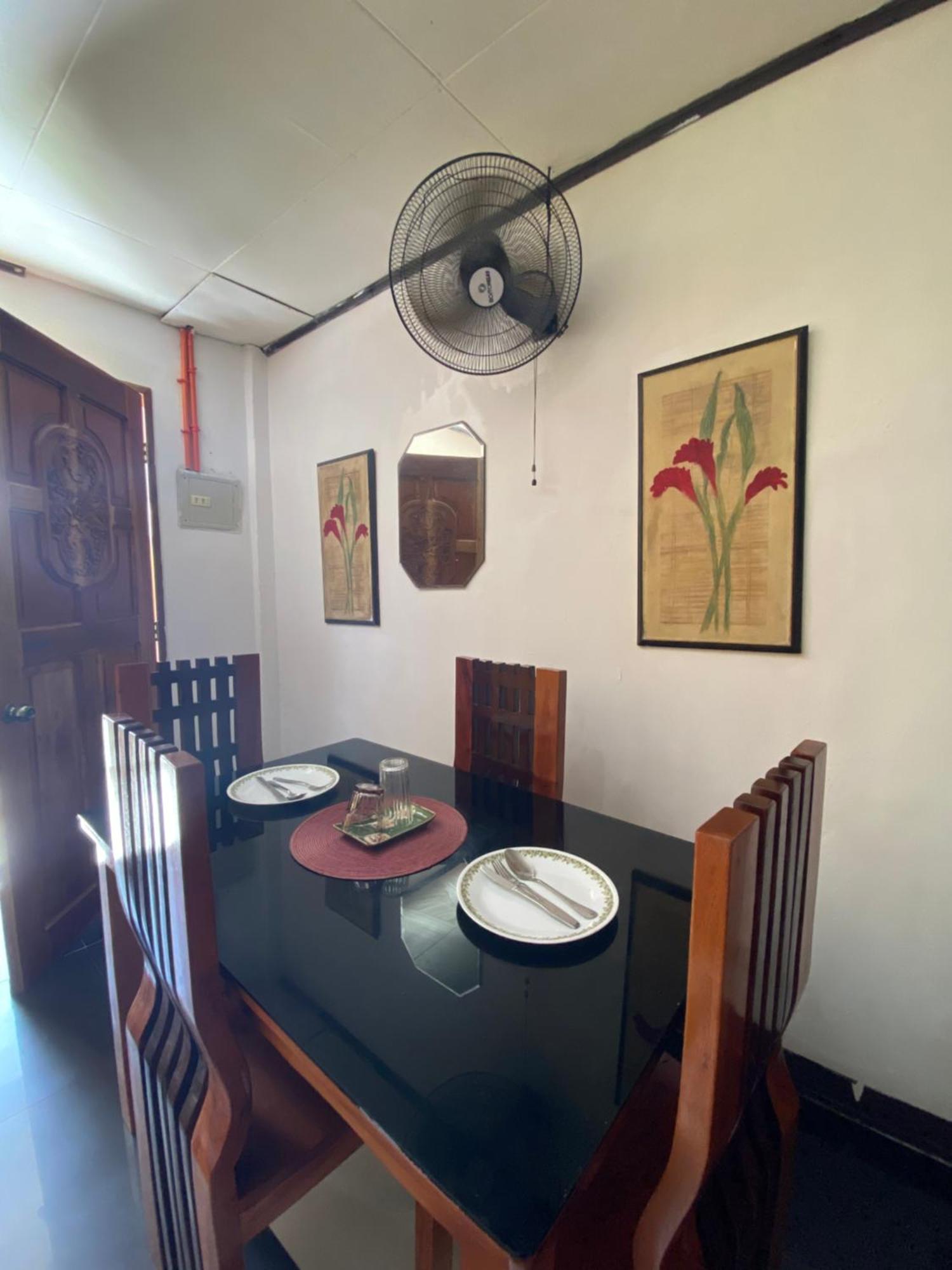 Panagsama Holiday Cottage Moalboal Esterno foto