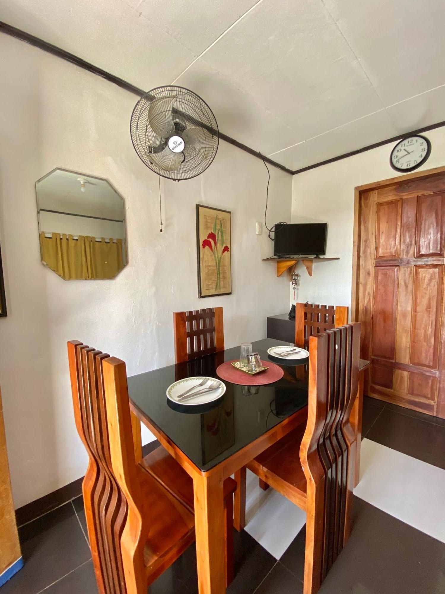 Panagsama Holiday Cottage Moalboal Esterno foto