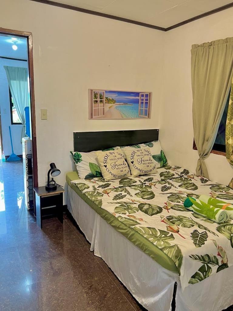 Panagsama Holiday Cottage Moalboal Esterno foto